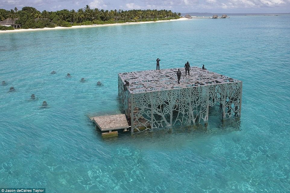 The world`s first intertidal art gallery in Maldives. Photo: Collected