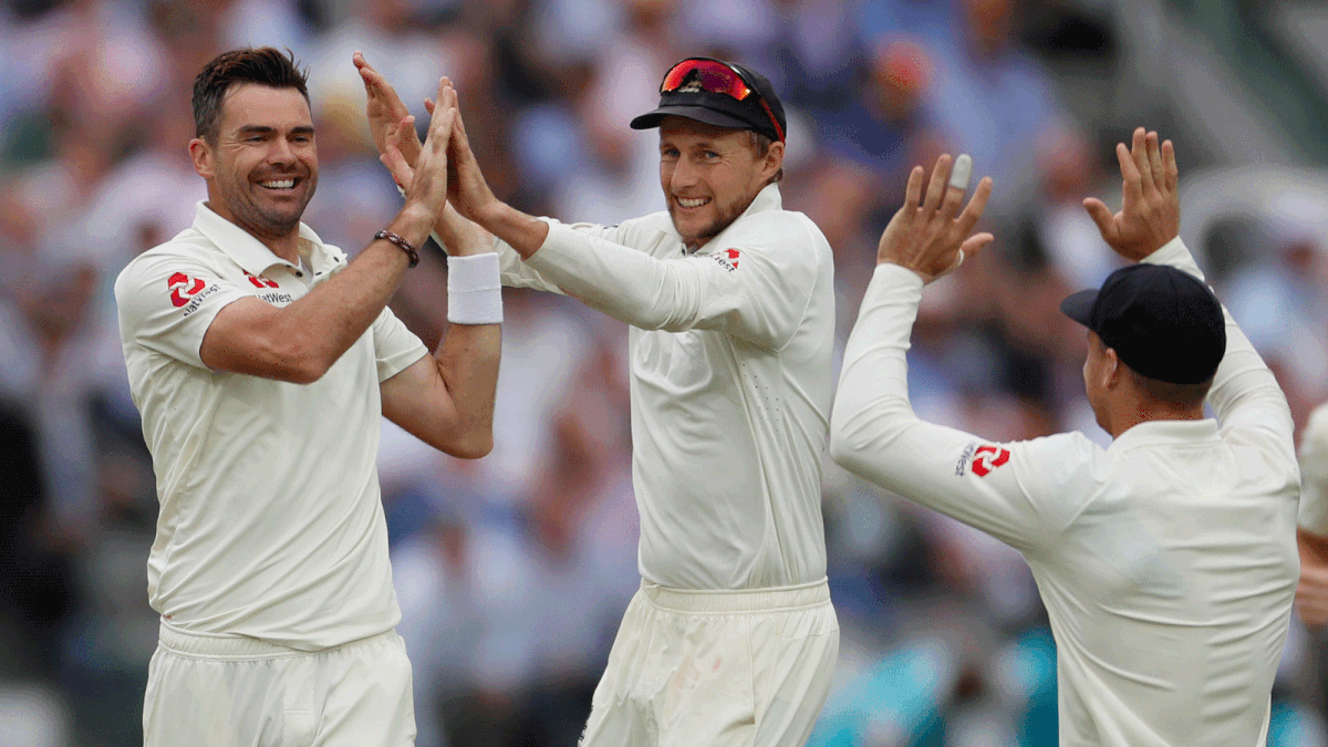 England`s James Anderson celebrates with Joe Root after taking the wicket of India`s KL Rahul in the Second Test at Lord’s, London, Britain on 10 August 2018. Photo: Reuters