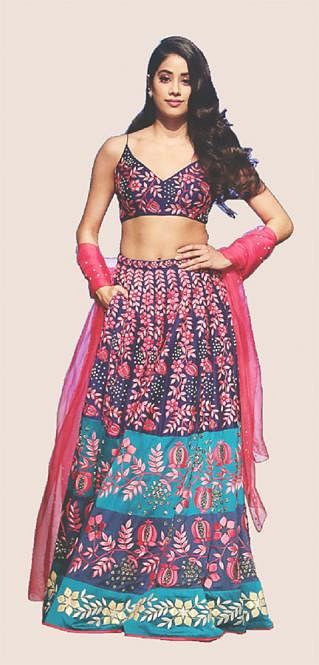 Jhanvi Kapoor in Nachiket Barve’s “Millennial Maharanis” collection wearing a magnificent lehenga choli. Photo: Twitter