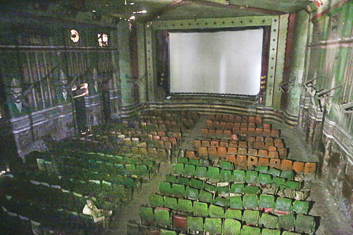 This auditorium will be demolished and a cineplex will be set up here.