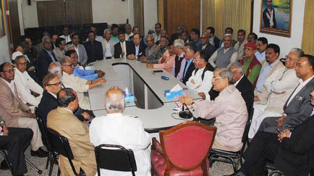Senior BNP leaders hold a meeting at BNP chairperson Khaleda Zia`s Gulshan office in Dhaka recently. Photo: BNP