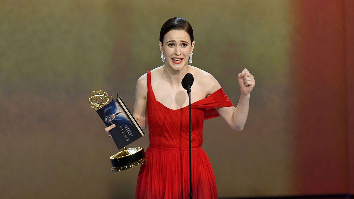 Rachel Brosnahan accepts the Outstanding Lead Actress in a Comedy Series award for `The Marvelous Mrs. Maisel` onstage during the 70th Emmy Awards at Microsoft Theater on 17 September, 2018 in Los Angeles, California. Photo: AFP