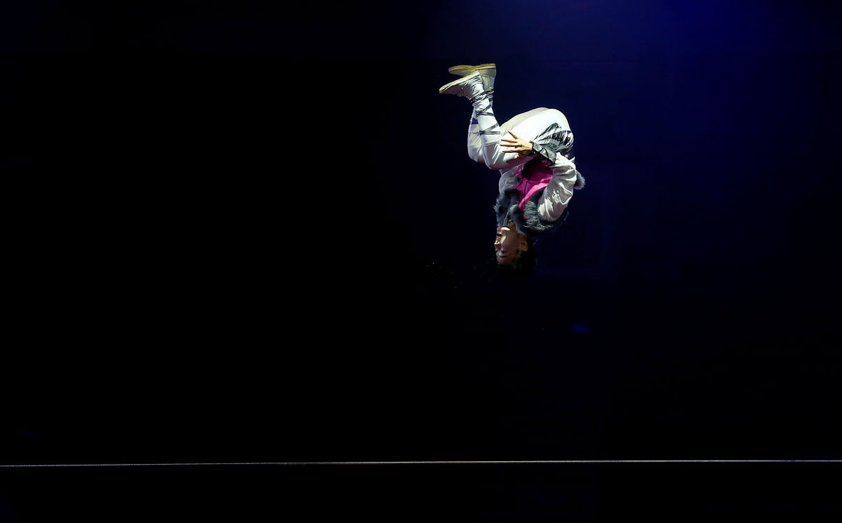 An acrobat performs during the presentation of the new show `Circuses of the world` at the Belarus State Circus in Minsk, Belarus 21 September, 2018. Photo: Reuters