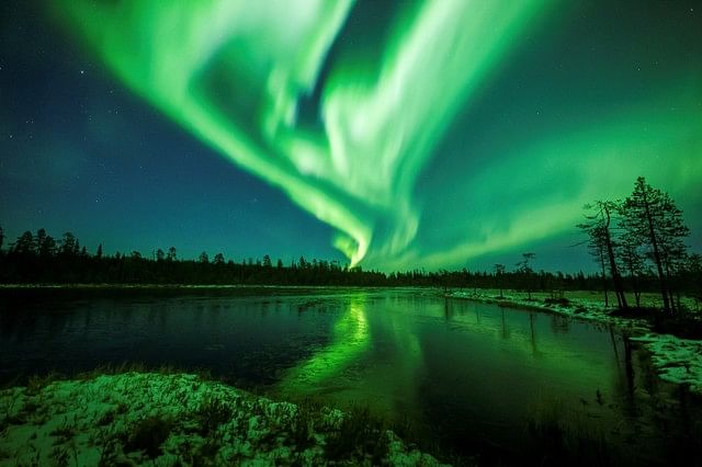 The Aurora Borealis (Northern Lights) is seen over the sky near Rovaniemi in Lapland, Finland, 7 October 2018. Pictures taken 7 October 2018. Photo: Reuters