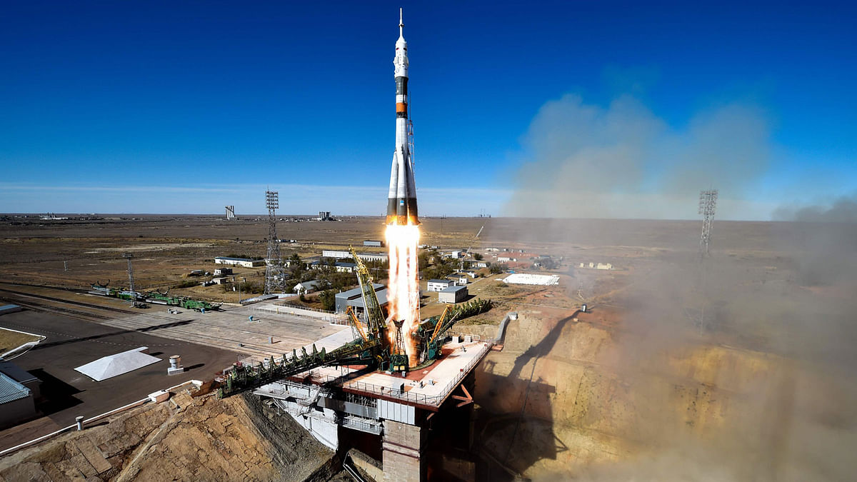 Russia’s Soyuz MS-10 spacecraft carrying the members of the International Space Station (ISS) expedition 57/58, Russian cosmonaut Alexey Ovchinin and NASA astronaut Nick Hague, blasts off to the ISS from the launch pad at the Russian-leased Baikonur cosmodrome in Baikonur on 11 October, 2018. Photo: AFP