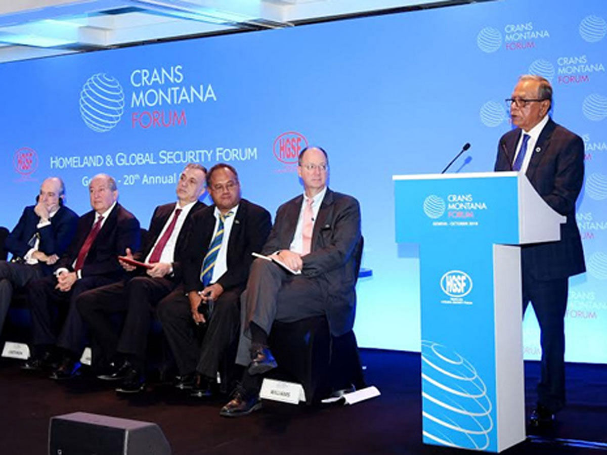 President M Abdul Hamid addresses a global security summit on the sidelines of the World Investment Forum-2018 in Geneva, Switzerland on Thursday. Photo: BSS