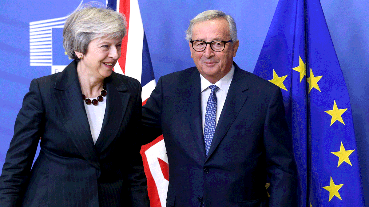 British prime minister Theresa May and European Commission president Jean-Claude Juncker leave to discuss draft agreements on Brexit, at the EC headquarters in Brussels, Belgium on 21 November 2018. Photo: Reuters