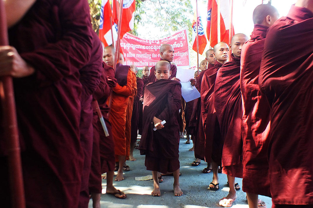 Myanmar`s Buddhist monks march along a street during a demonstration against the planned repatriation of Rohingya Muslims from Bangladesh, in the Rakhine state capital Sittwe on 25 November, 2018. Photo: AFP