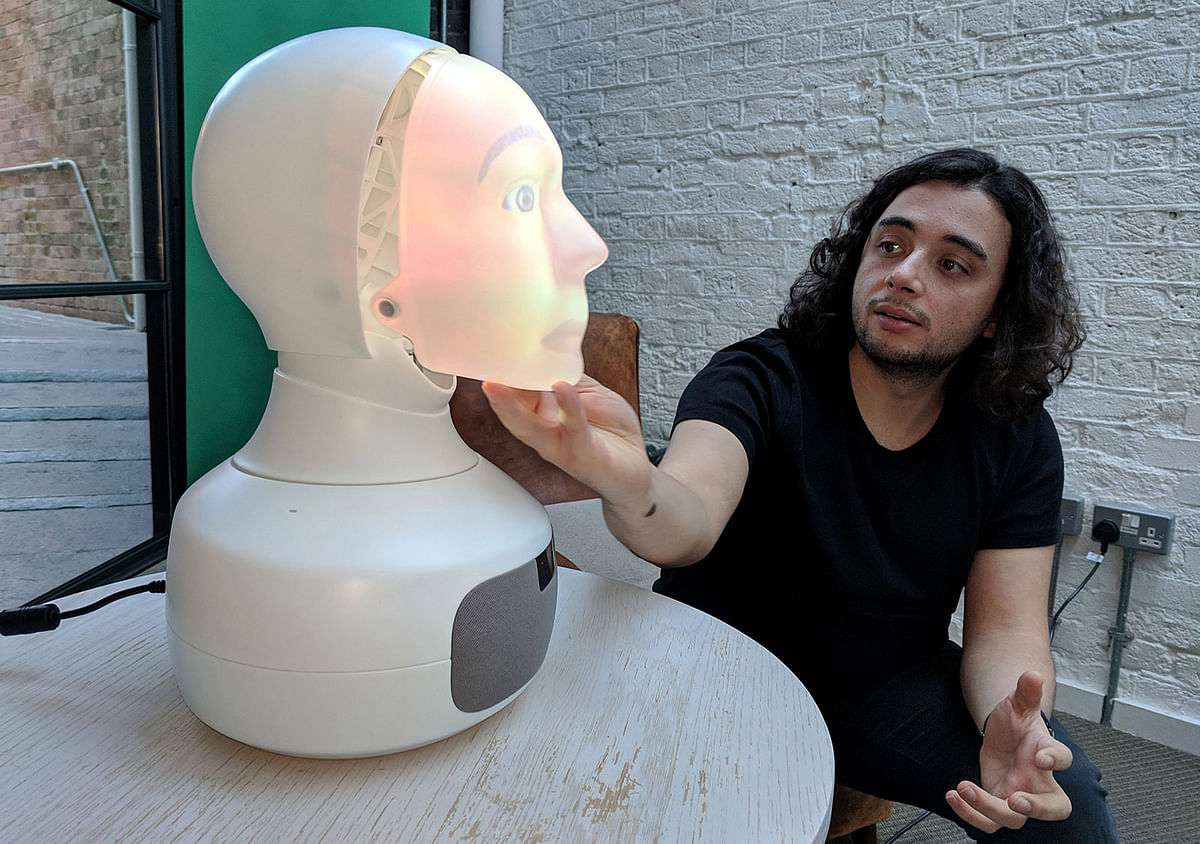 Furhat, the social robot with a back-projected face that can change its personality and talk to people, is shown at a demonstration of the technology in London, Britain on 19 November 2018. Photo: Reuters