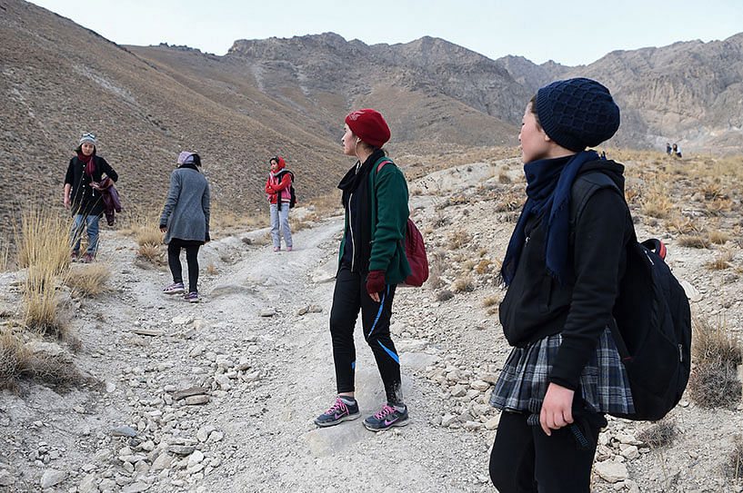 In this photo taken on 9 November 2018, Afghan members of the all-female Free to Run group hike during a training session at the Haje Nabi hilltop on the outskirts of Kabul. Photo: AFP