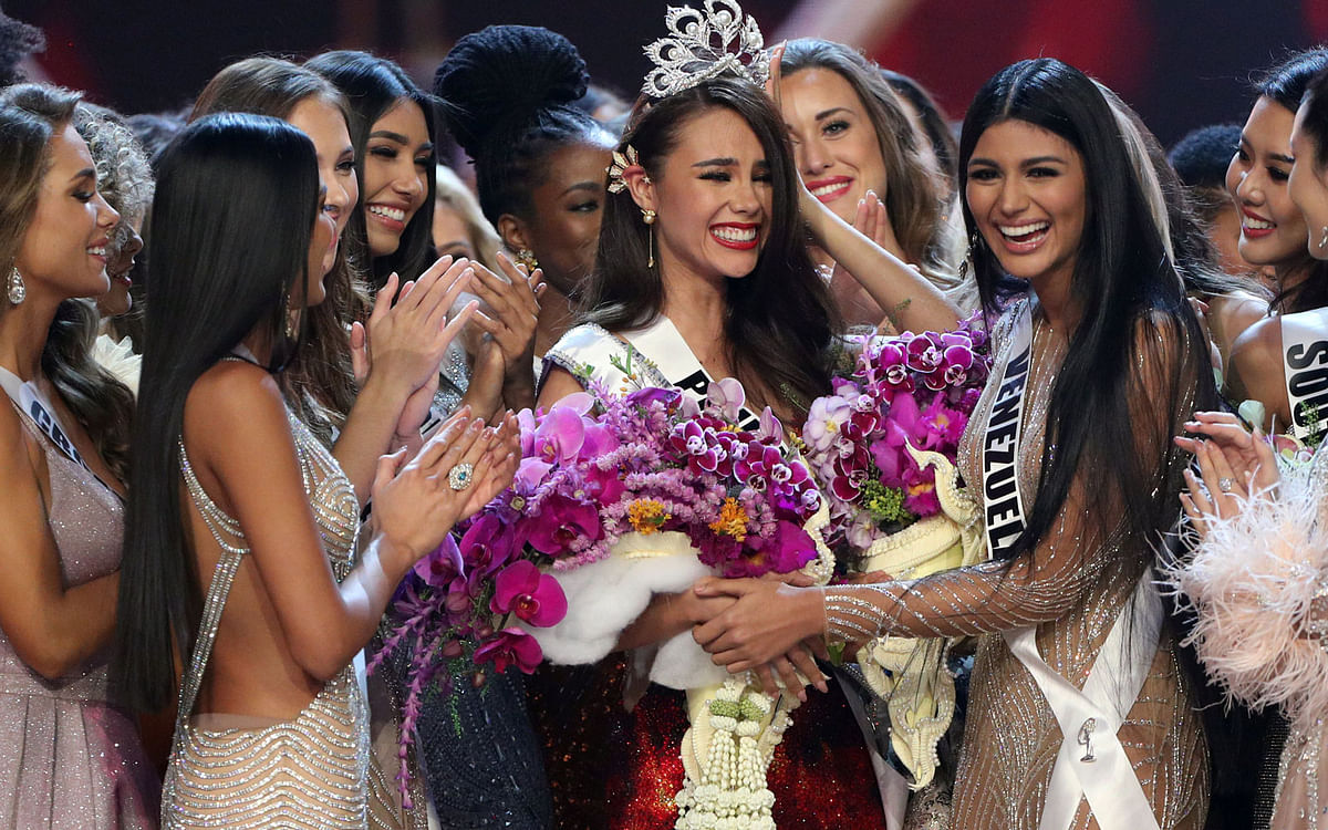 Miss Philippines Catriona Gray reacts after being crowned Miss Universe during the final round of the Miss Universe pageant in Bangkok, Thailand, 17 December, 2018. Photo: Reuters