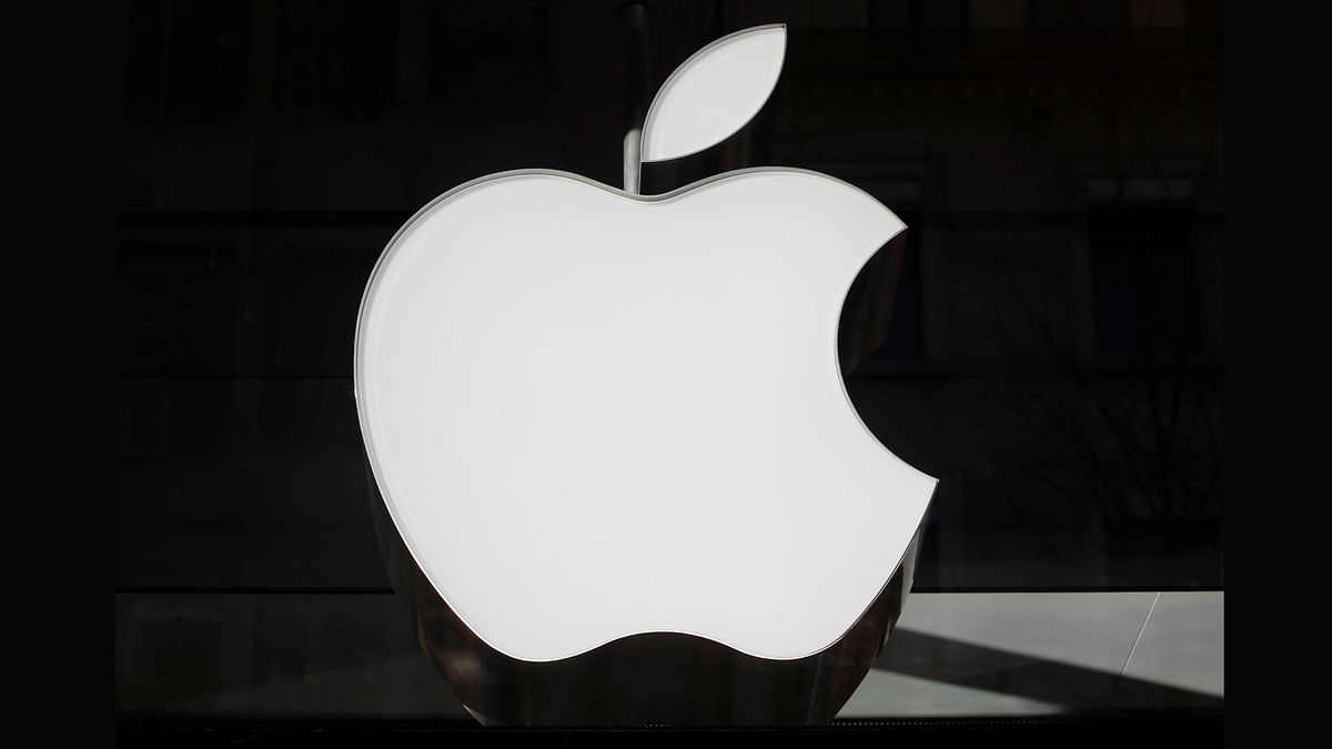 The logo of Apple is seen at a store in Zurich, Switzerland on 3 January. Reuters File Photo