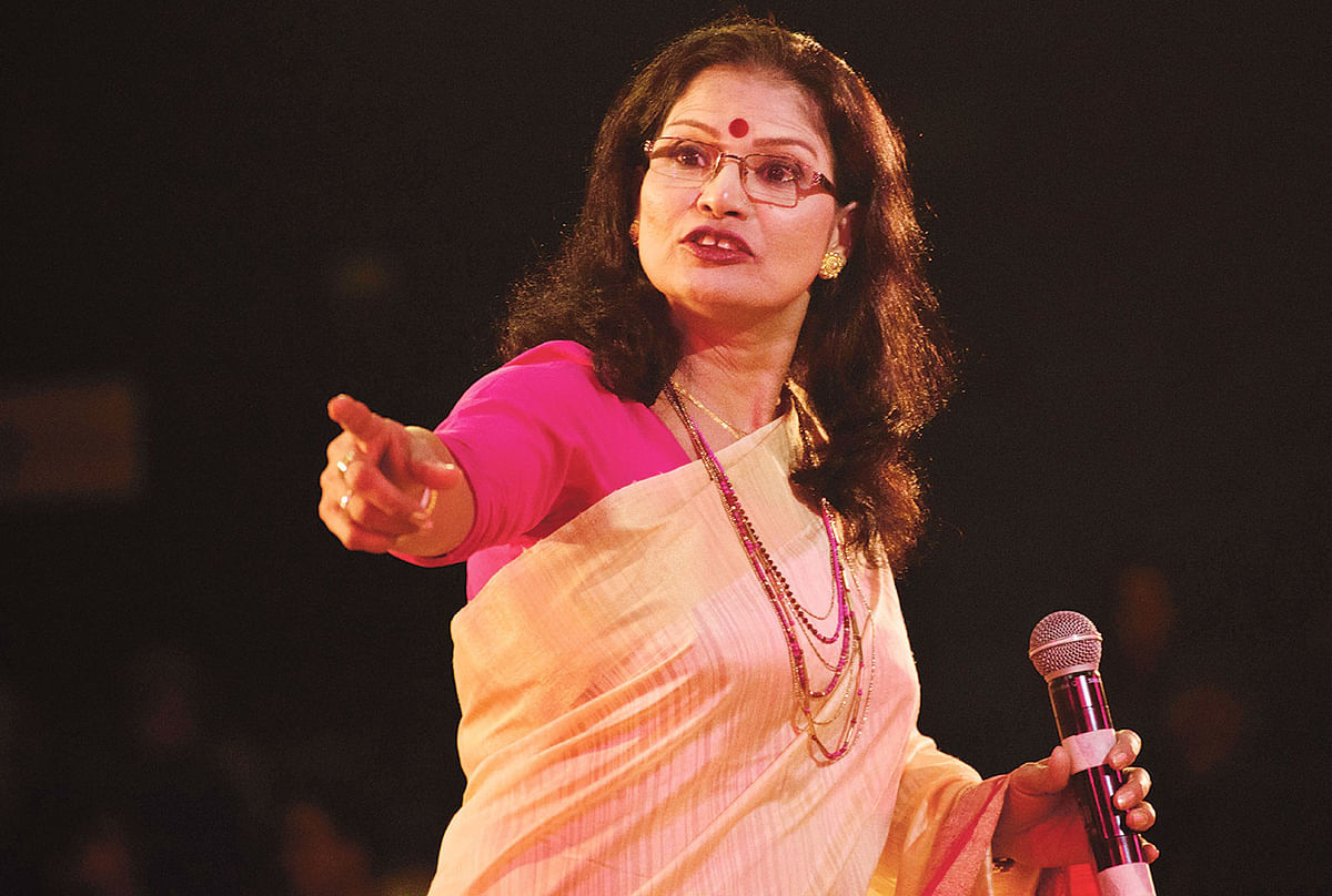 Chandana Mazumdar singing at the Bangla Utsav