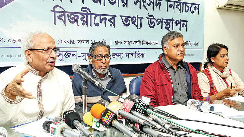 Shujon secretary Badiul Alam Majumder talks to the media at a press conference on Sunday. Photo: Prothom Alo