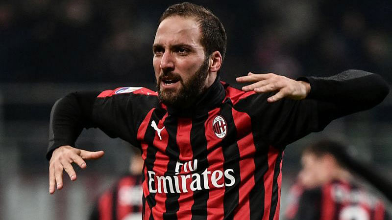 AC Milan`s Argentine forward Gonzalo Higuain has been linked with a move to Chelsea. Photo: AFP