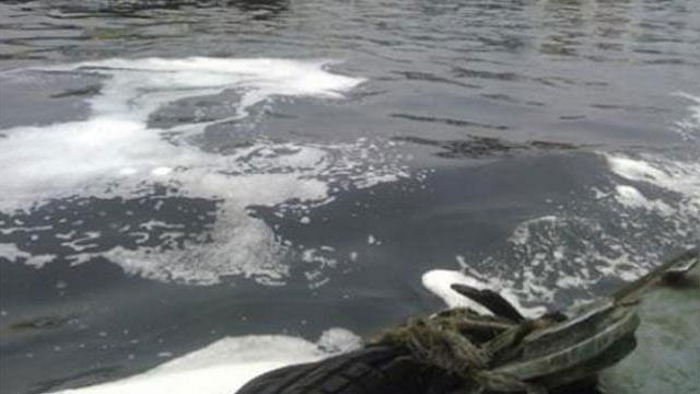 Trawler capsizes in Buriganga river. File photo