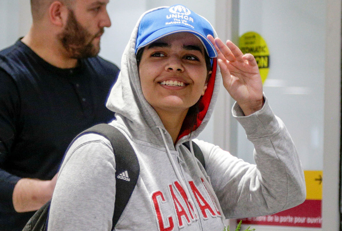 Rahaf Mohammed al-Qunun, an 18-year-old Saudi woman who fled her family, arrives at Toronto Pearson International Airport in Toronto, Ontario, Canada on 12 January. Photo: Reuters