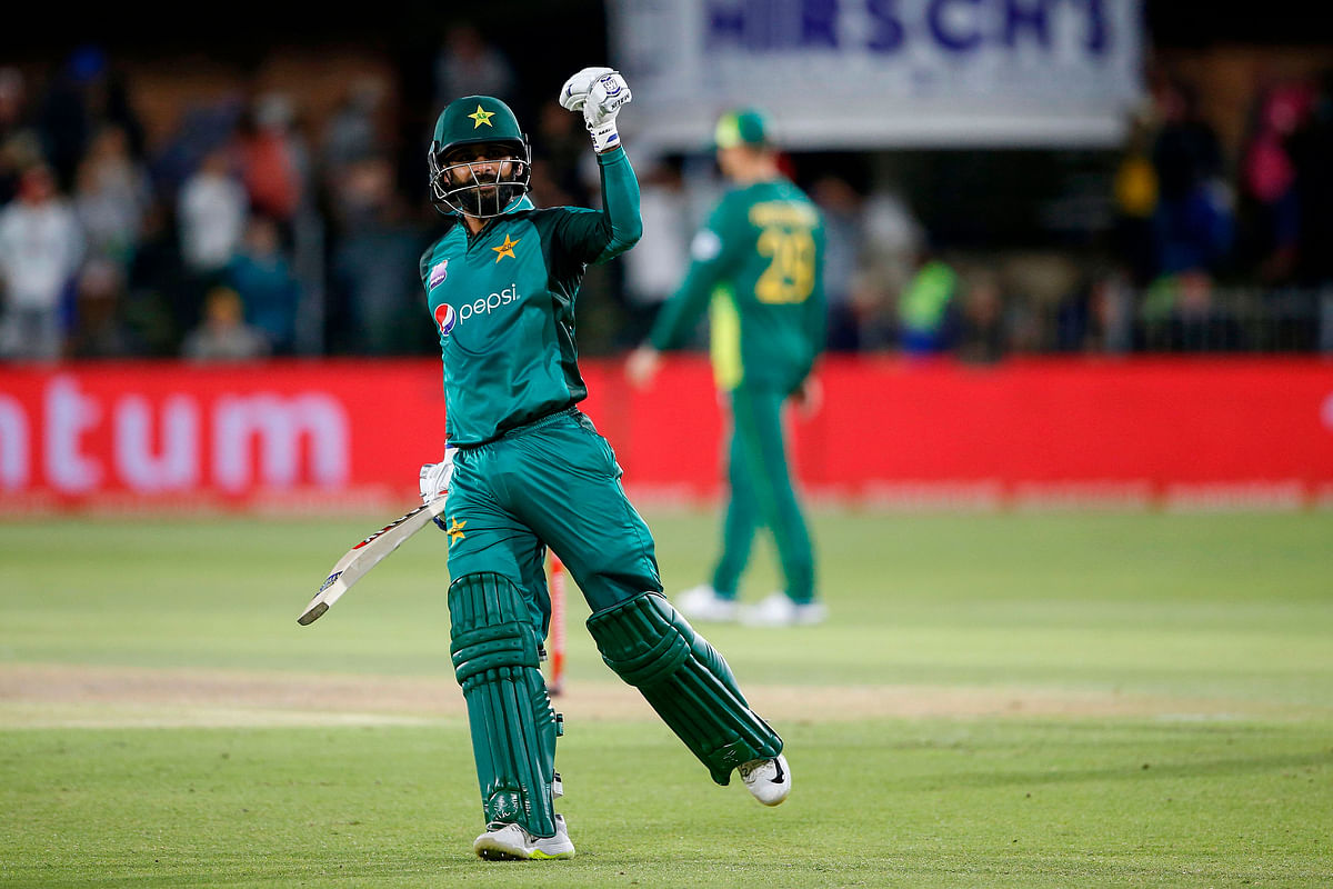 Pakistan`s batsman Mohammad Hafeez gestures as he celebrates his team`s victory against South Africa during the first One Day International (ODI) match between South Africa and Pakistan at Saint Georges cricket stadium on 19 January 2019, in Port Elizabeth. Photo: AFP