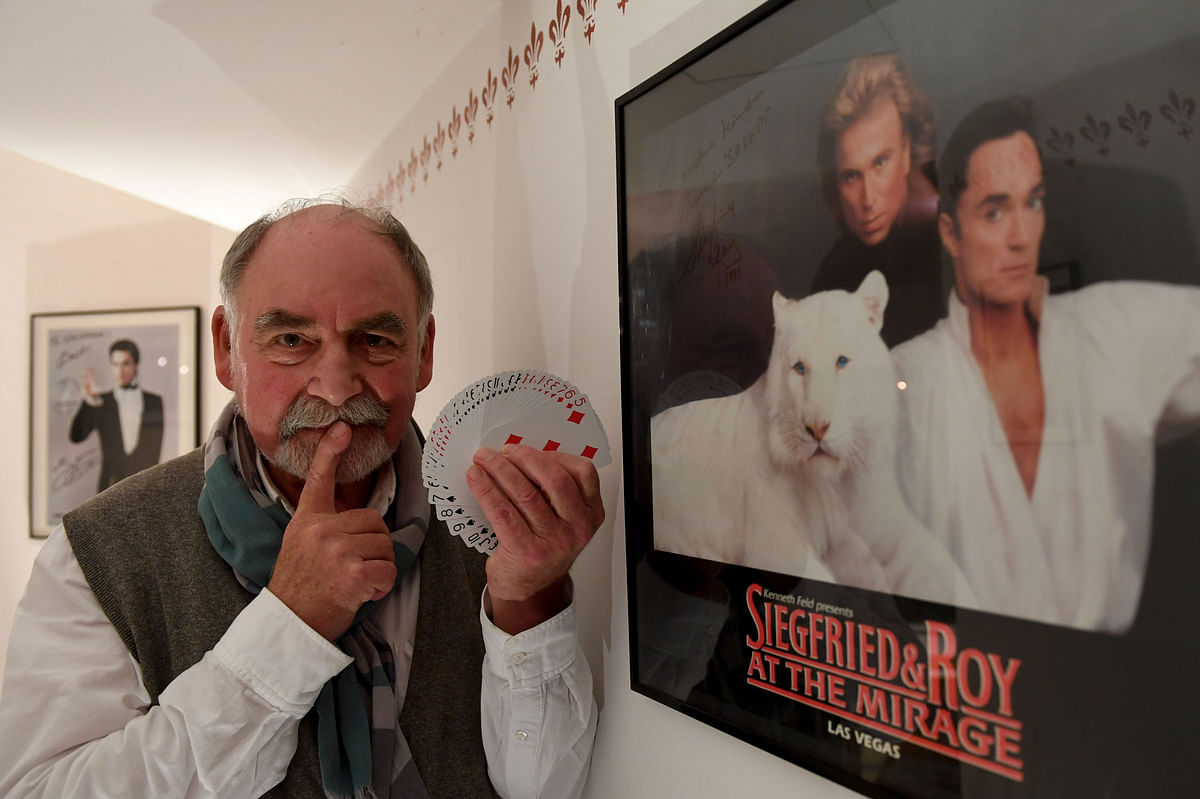 Harold Voit, owner of the Magic Academy in Pullach near Munich, southern Germany, poses on 29 November 2018. Photo: AFP