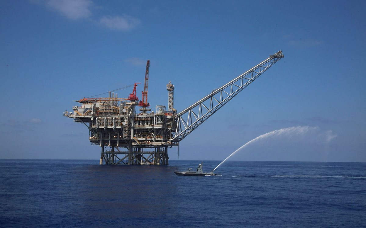 In this 2 September 2015 photo, a rig is seen in the Tamar natural gas field in the Mediterranean Sea, off the coast of Israel. The discovery of natural gas fields off its Mediterranean coast has provided Israel a geopolitical boost with its neighbors. It’s tightened relations with Arab allies and built new bridges in a historically hostile region—even without significant progress being made toward peace with the Palestinians. Photo: AP
