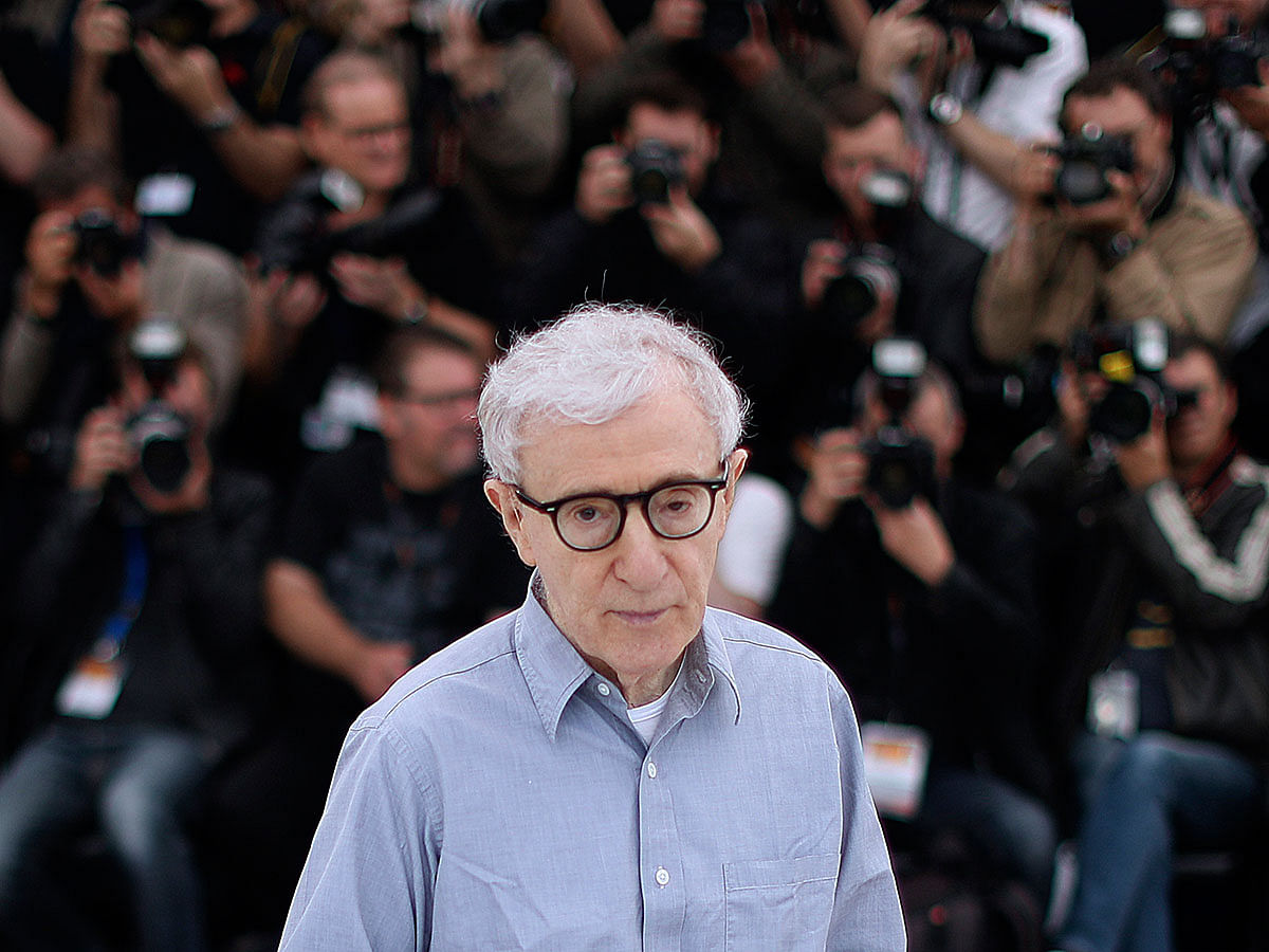 In this file photo taken on 11 May, 2016 US director Woody Allen poses during a photocall for the film `Cafe Society` ahead of the opening of the 69th Cannes Film Festival in Cannes, southern France. Photo: AFP