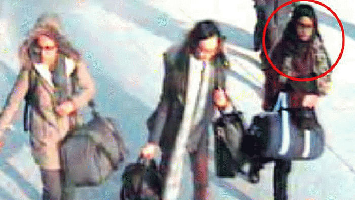 Three British schoolgirls are seen in the picture grabbed from CCTV footage at the Gatwick Airport of London. The marked girl, Shamima Begum, now wants to go back to London.