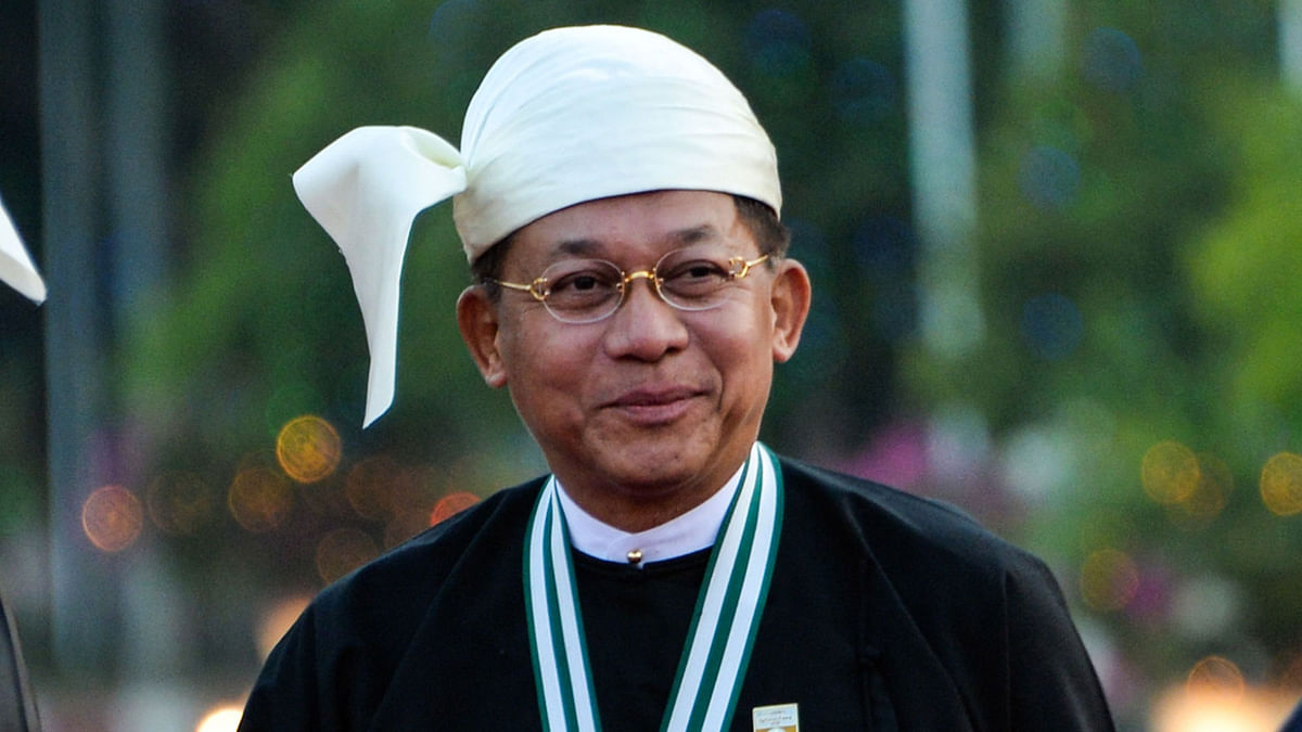 Myanmar Armed Forces commander-in-chief senior general Min Aung Hlaing arrives to attend a reception to mark the 72nd anniversary of country`s National Union Day in Naypyidaw on 12 February, 2019. Photo: AFP