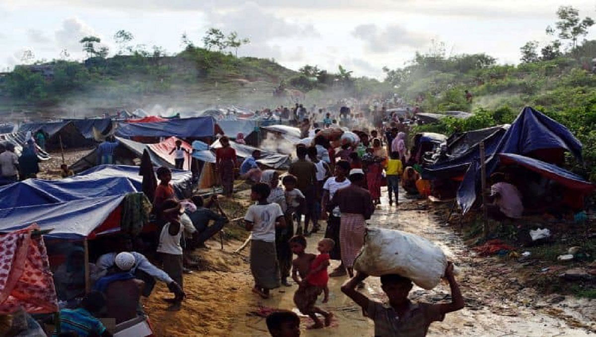 Rohingyas are seen in the shelter camp. Photo: UNB