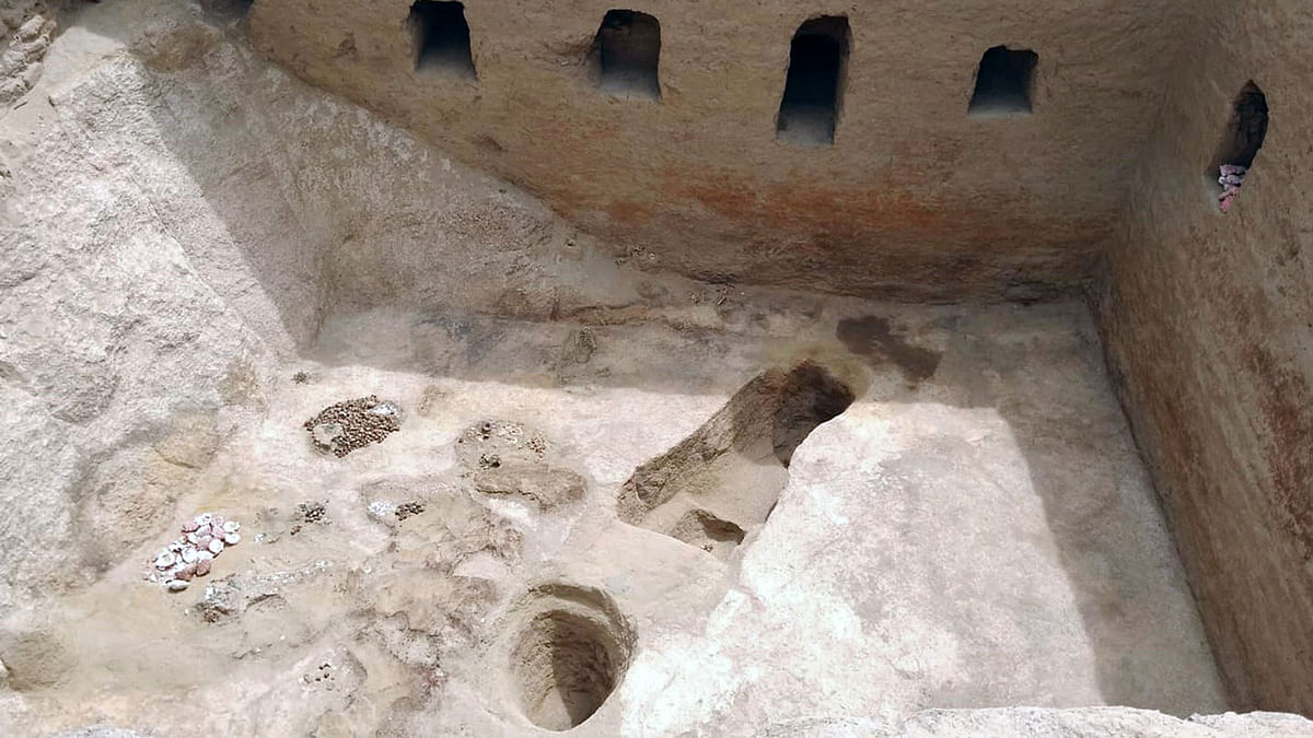 Undated picture distributed on 15 February 2019 by Peruvian news agency Andina of a recently discovered burial chamber belonging to the Inca period at the `Mata Indio` archeological site in Lambayeque region, Peru. Photo: AFP