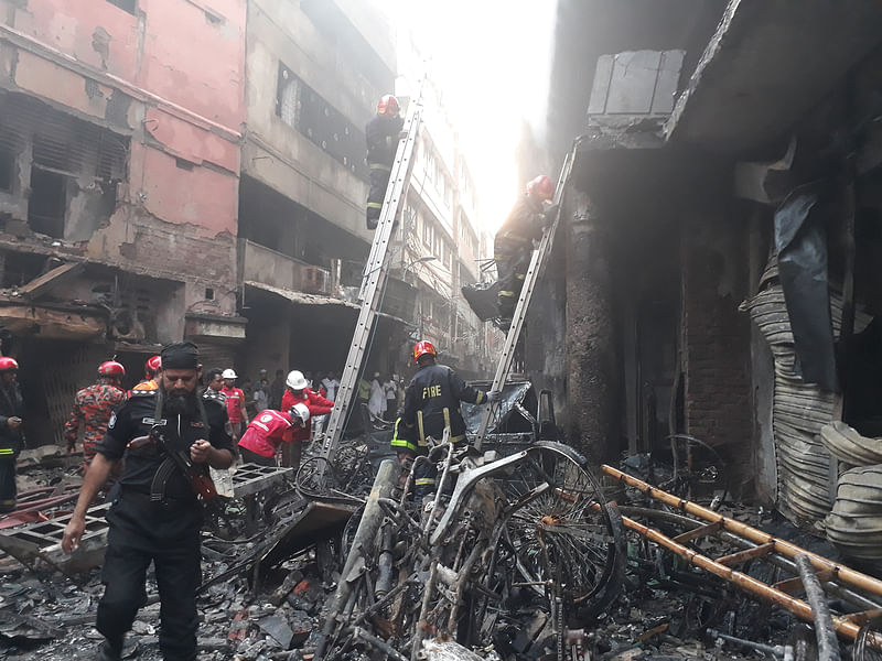 Everything in narrow roads is burnt on 21 February 2019. Photo: Asaduzzaman