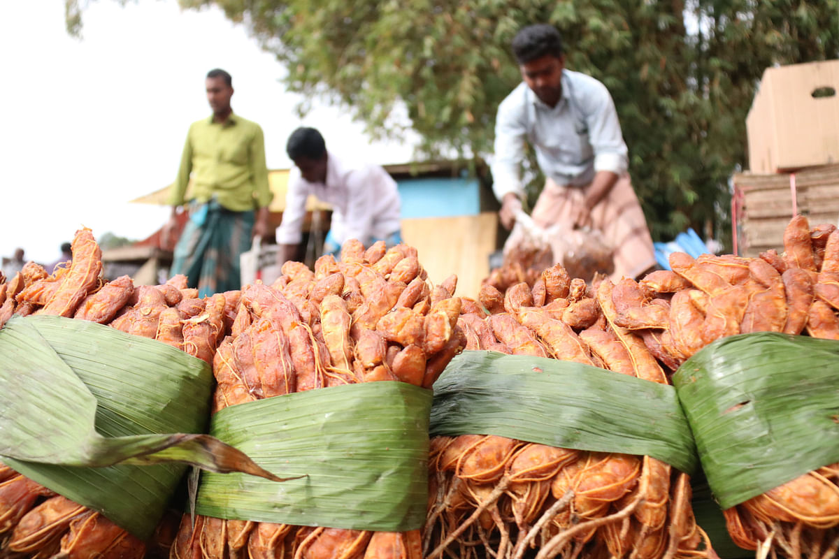 Tamarind at the local market of the hill tracts at Guimara Bazar in Khagrachhari recently. Photo: Nerob Chowdhury
