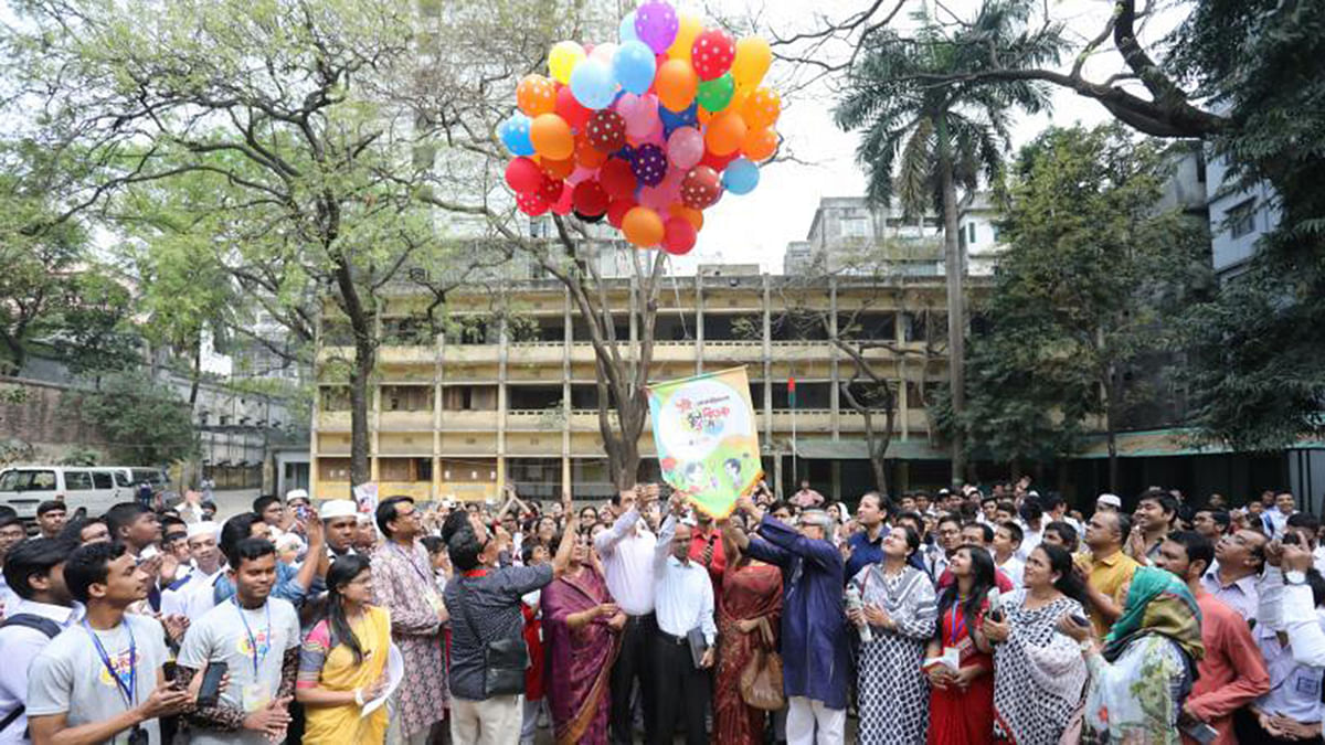 Invited guests inaugurating Pusti-Prothom Alo Debate Contest on the premises of Bangla Bazar Govt Girls` High School in Old Dhaka on 15 March, 2019. Photo: Abdus Salam