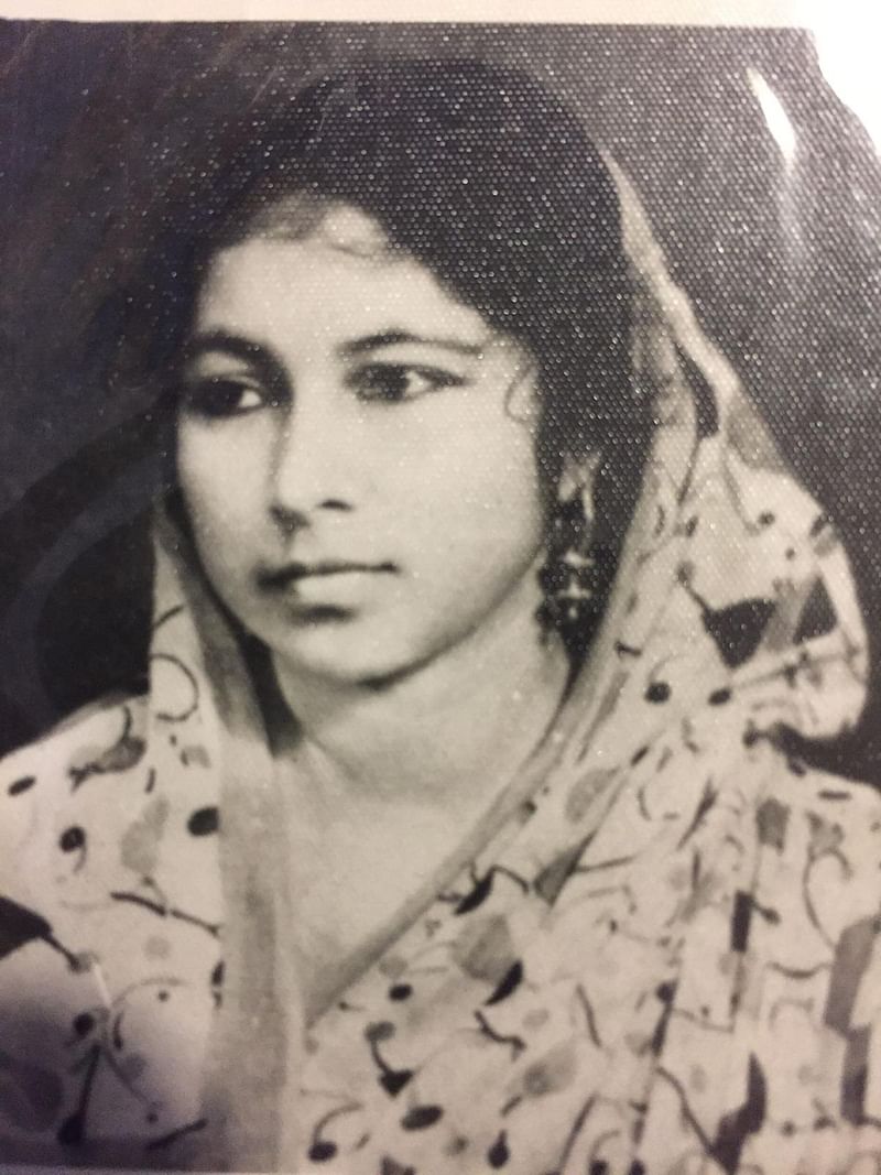 Helena Khan