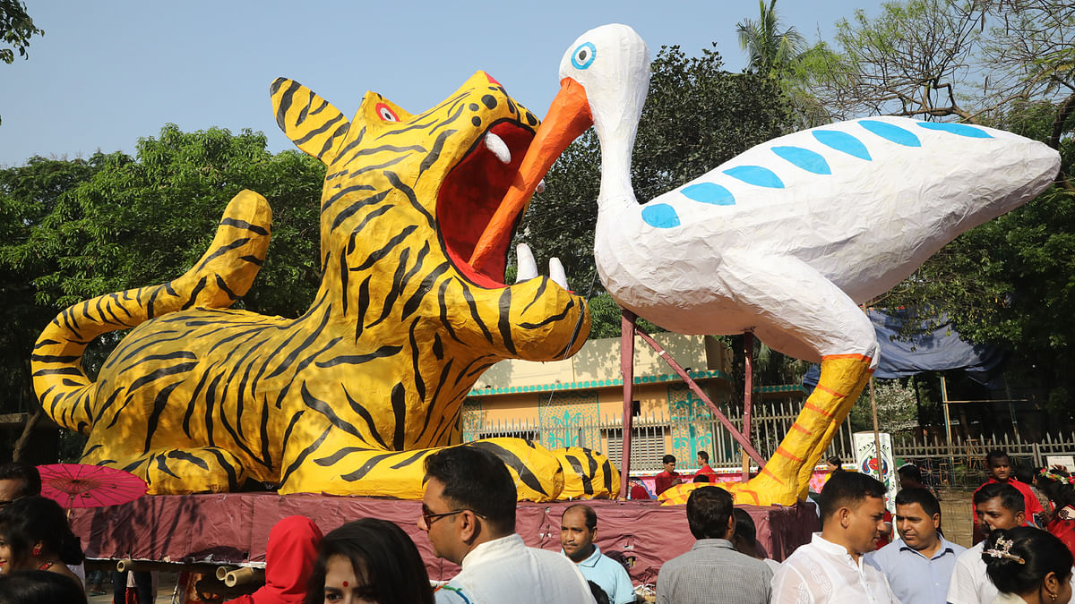 Paper mache models of a tiger and a stork from Bangla folktales displayed during Mongol Shobhajatra at Dhaka University premises on 14 April. Photo: Abdus Salam
