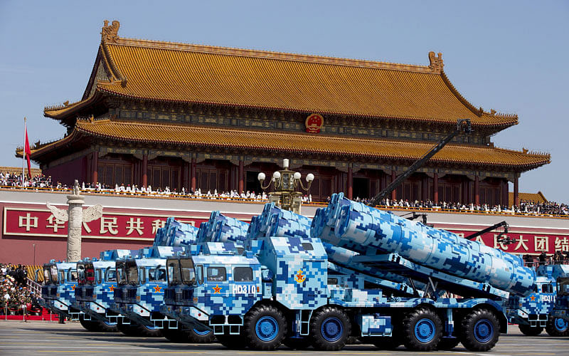 Military vehicles carry DF-10 ship-launched cruise missiles as they travel past Tiananmen Gate during a military parade to commemorate the 70th anniversary of the end of World War II in Beijing on 3 September 2015. Photo: Reuters