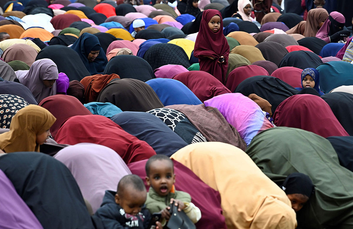 Muslim women take part in Eid al-Fitr prayers at The Pumwani Grounds in Nairobi on June 4, 2019, to mark the end of the Muslim holy month of Ramadan. Muslims worldwide are celebrating Eid al-Fitr which marks the end of the Muslim holy month of Ramadan / AFP