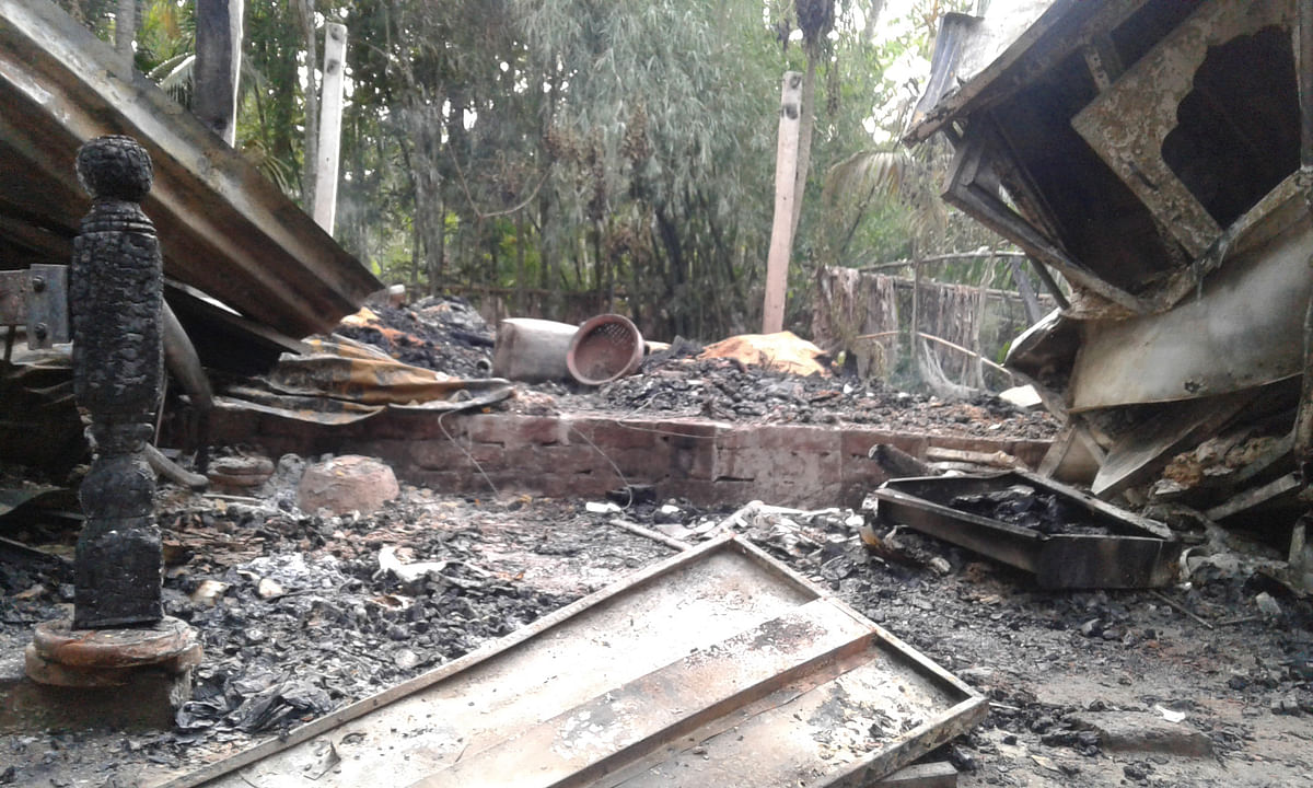 The burnt down house of Shazenur. Photo: Prothom Alo