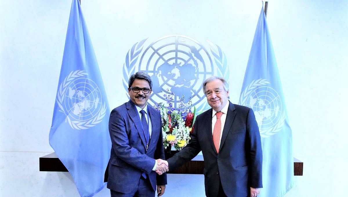 Bangladesh’s state minister for foreign affairs M Shahriar Alam and UN Secretary General Antonio Guterres held a bilateral meeting on Rohingya issue and the celebration of birth centenary of Bangabandhu Sheikh Mujibur Rahman in New York. Photo: UNB