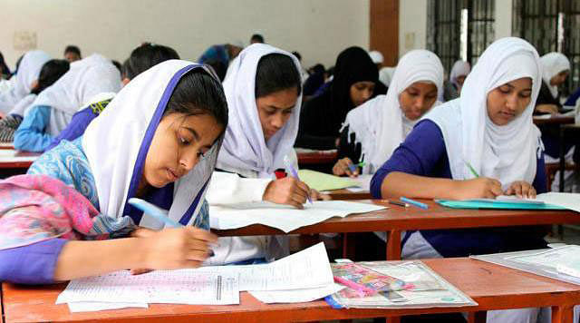 Govt mulls to revise GPA system at public exams. File Photo