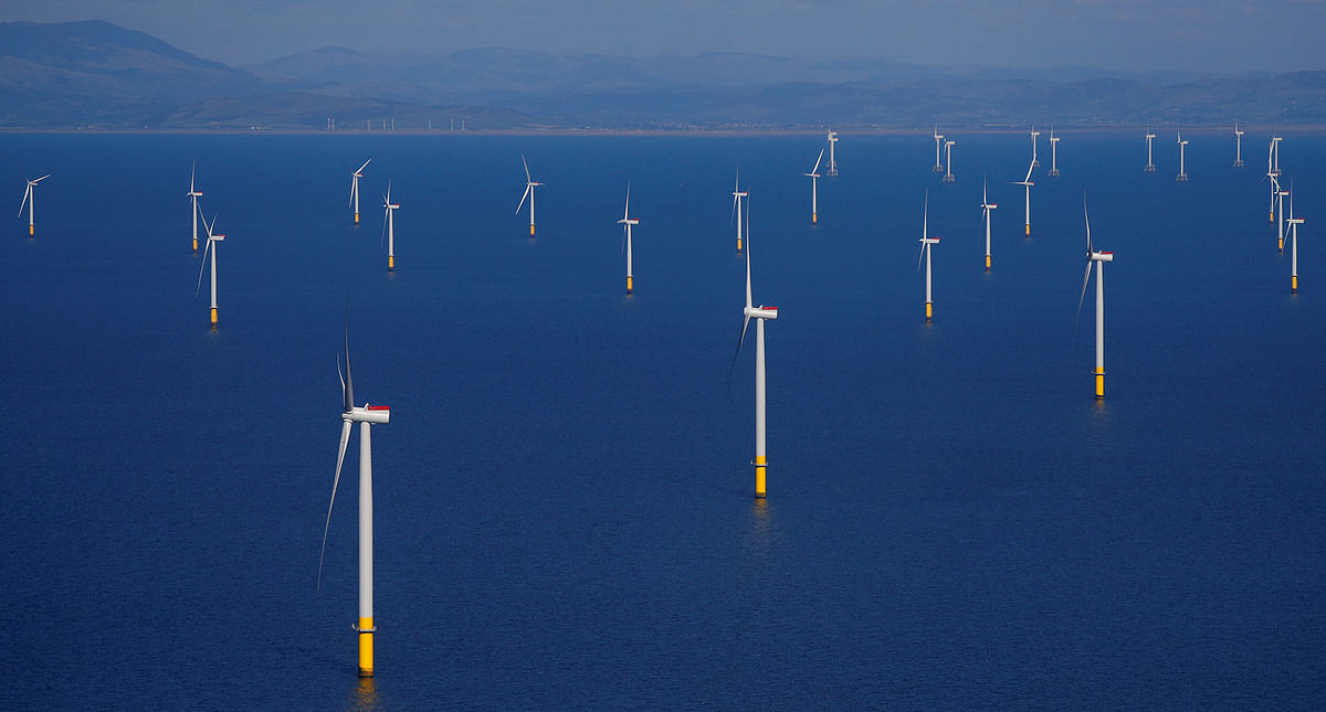 General view of the Walney Extension offshore wind farm operated by Orsted off the coast of Blackpool, Britain, 5 September 2018. Photo: Reuters