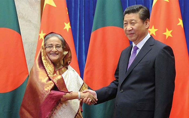 Prime minister Sheikh Hasina (L) and Chinese president Xi Jinping. UNB File Photo