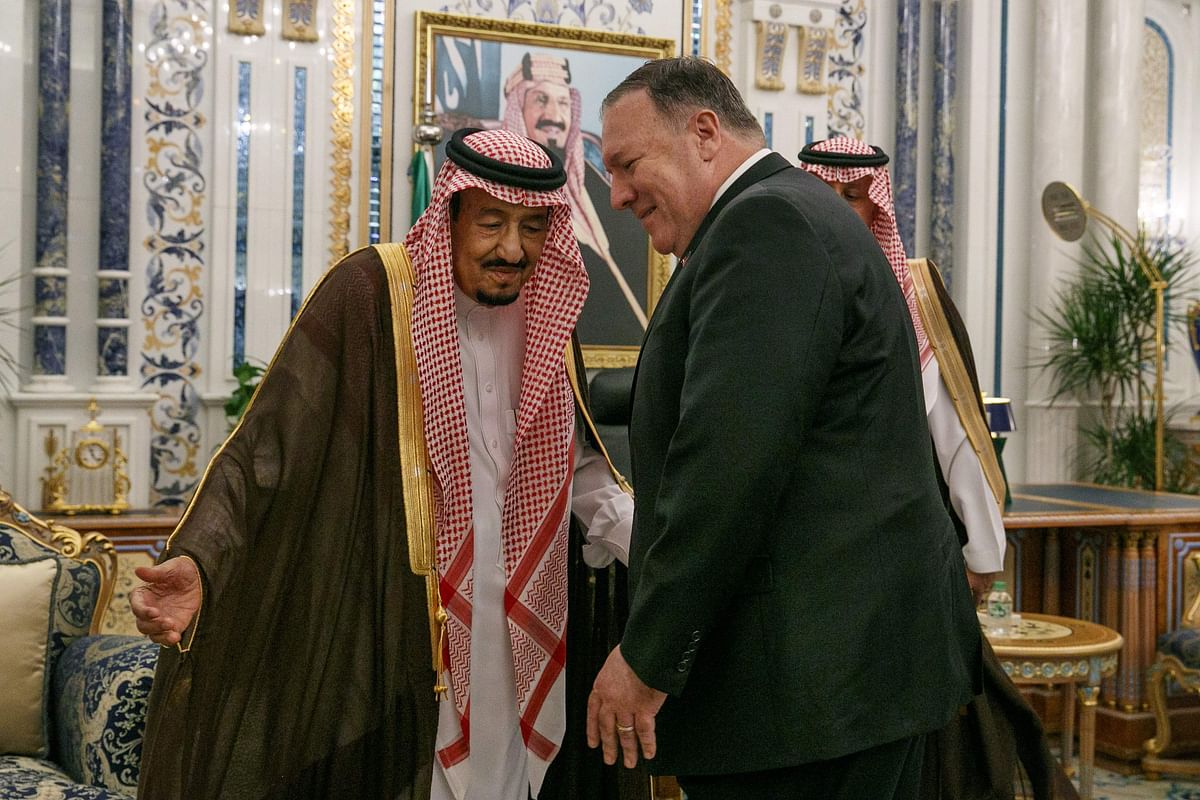 US secretary of state Mike Pompeo (L) meets with Saudi king Salman bin Abdulaziz at Al Salam Palace in the Red Sea city of Jeddah on 24 June, 2019. Pompeo traveled to meet with Saudi leaders today to build a `global coalition` against the Islamic republic of Iran. Photo: AFP