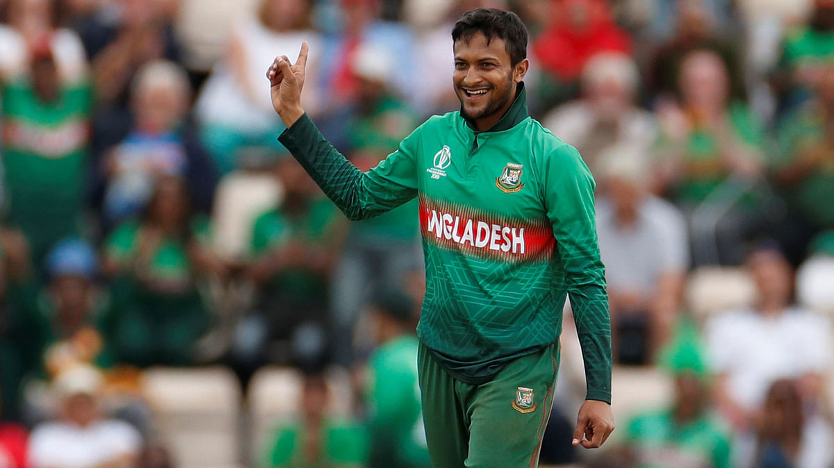 Bangladesh`s Shakib Al Hasan celebrates the wicket of Afghanistan`s Najibullah Zadran on 24 June 2019. Photo: Reuters
