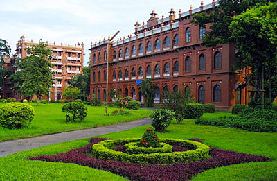 Dhaka University