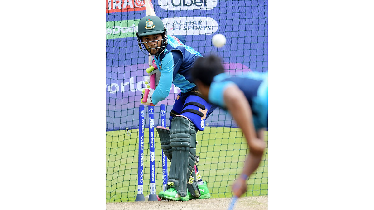 Bangladesh`s Mushfiqur Rahim bats during a training session at Edgbaston in Birmingham, central England on 1 July, 2019, ahead of their 2019 Cricket World Cup group stage match against India. Photo: AFP