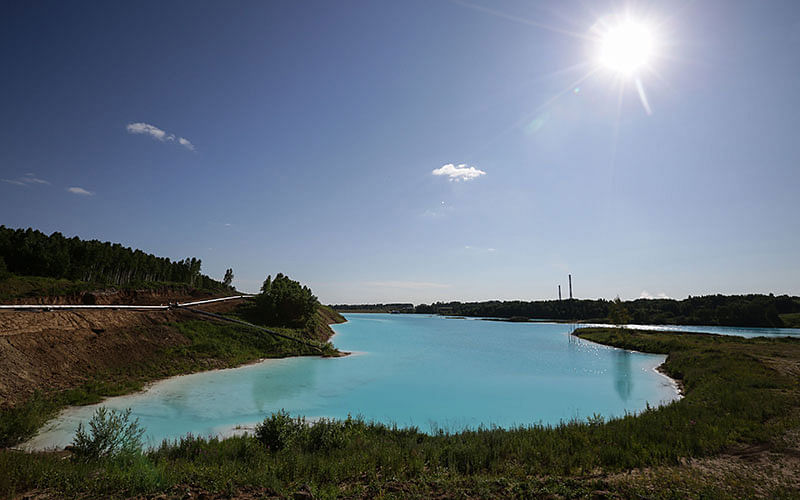 A view of a Novosibirsk energy plant’s ash dump site - nicknamed the local “Maldives” - on 11 July. Photo: AFP