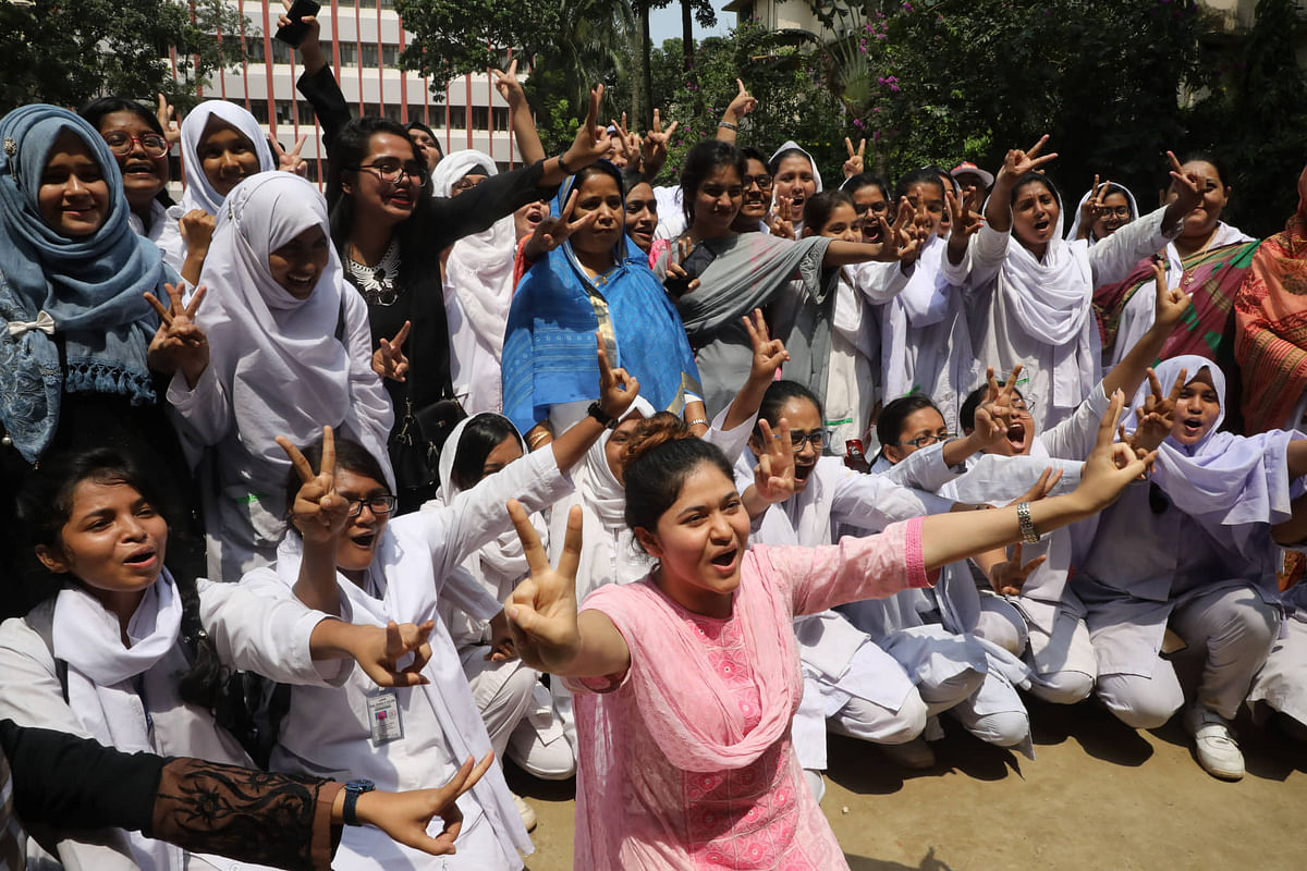 Students of Ideal School and College celebrate their results of this year’s Higher Secondary Certificate (HSC) examinations. Photo: Prothom Alo
