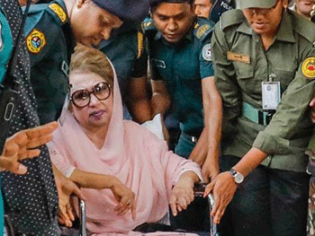 BNP chairperson Khaleda Zia at BSMMU. File photo: Prothom Alo