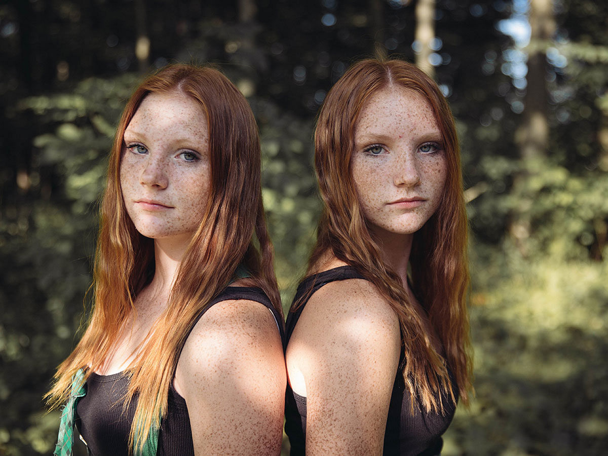 Identical twin sisters attend the Twins Days Festival at Glenn Chamberlin Park on 3 August 2019 in Twinsburg, Ohio. Photo: AFP