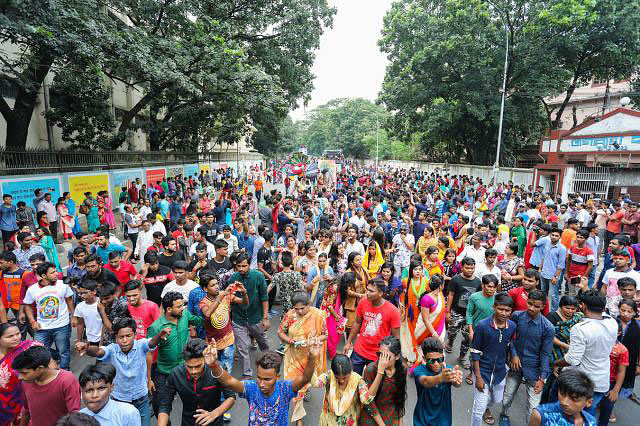 Janmashtami, marking the birth of Lord Krishna, is being celebrated on Friday with due religious fervour. Prothom Alo File Photo